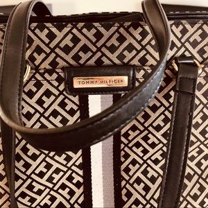 Tommy Hilfiger Tote Bag